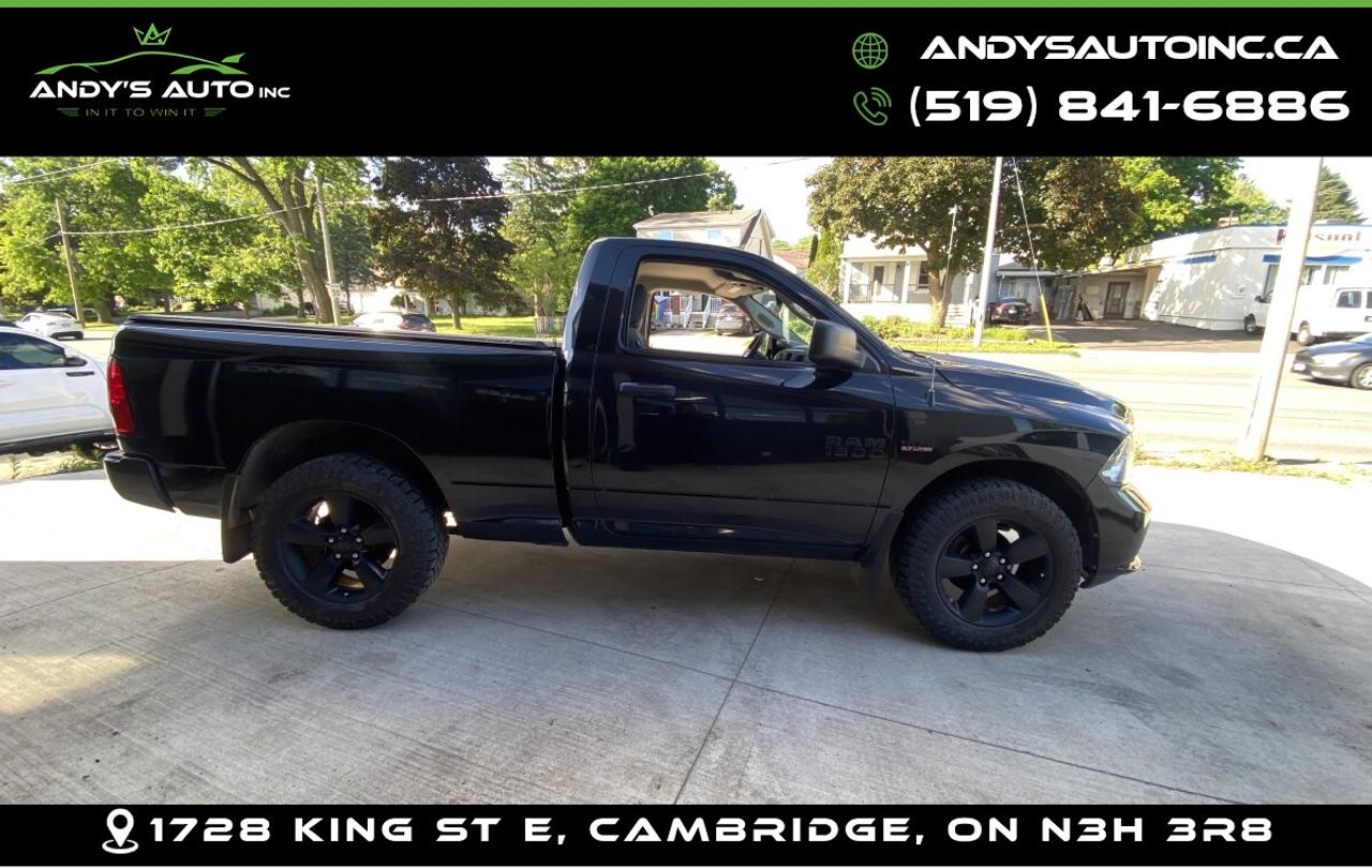 2016 RAM 1500 EXPRESS ! REG CAB ! SHORT BOX ! 5.7L ! 4X4 Photo