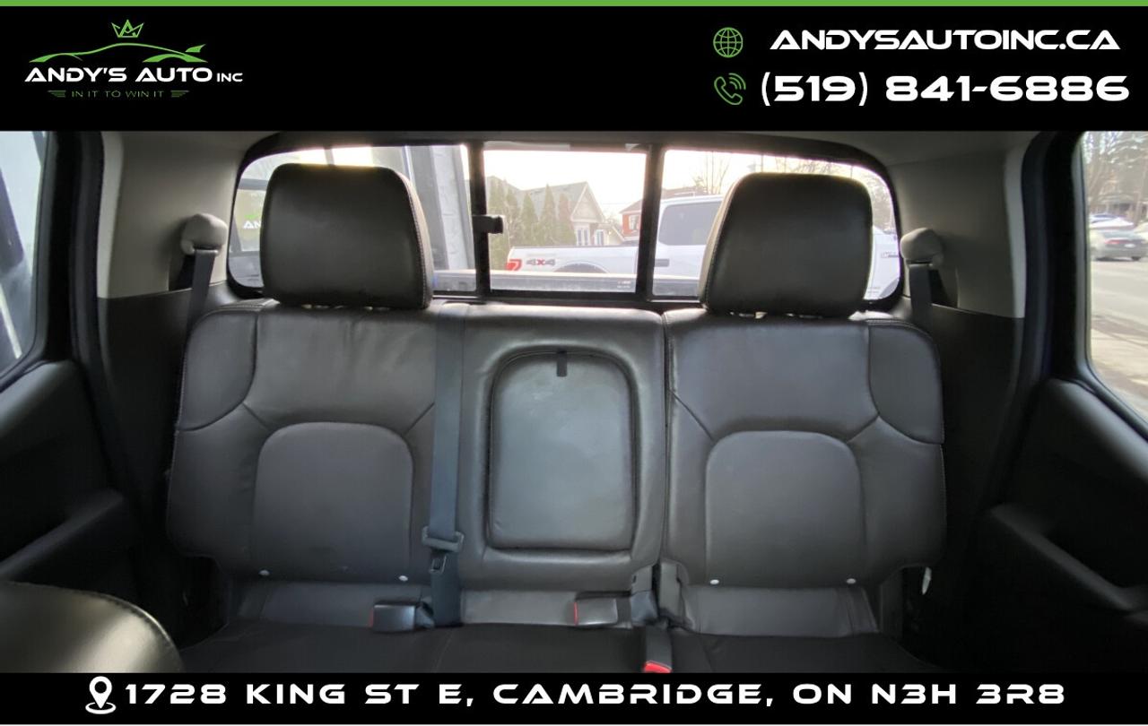 2015 Nissan Frontier PRO-4X ! 4X4 ! ONE OWNER ! NO ACCIDENTS Photo