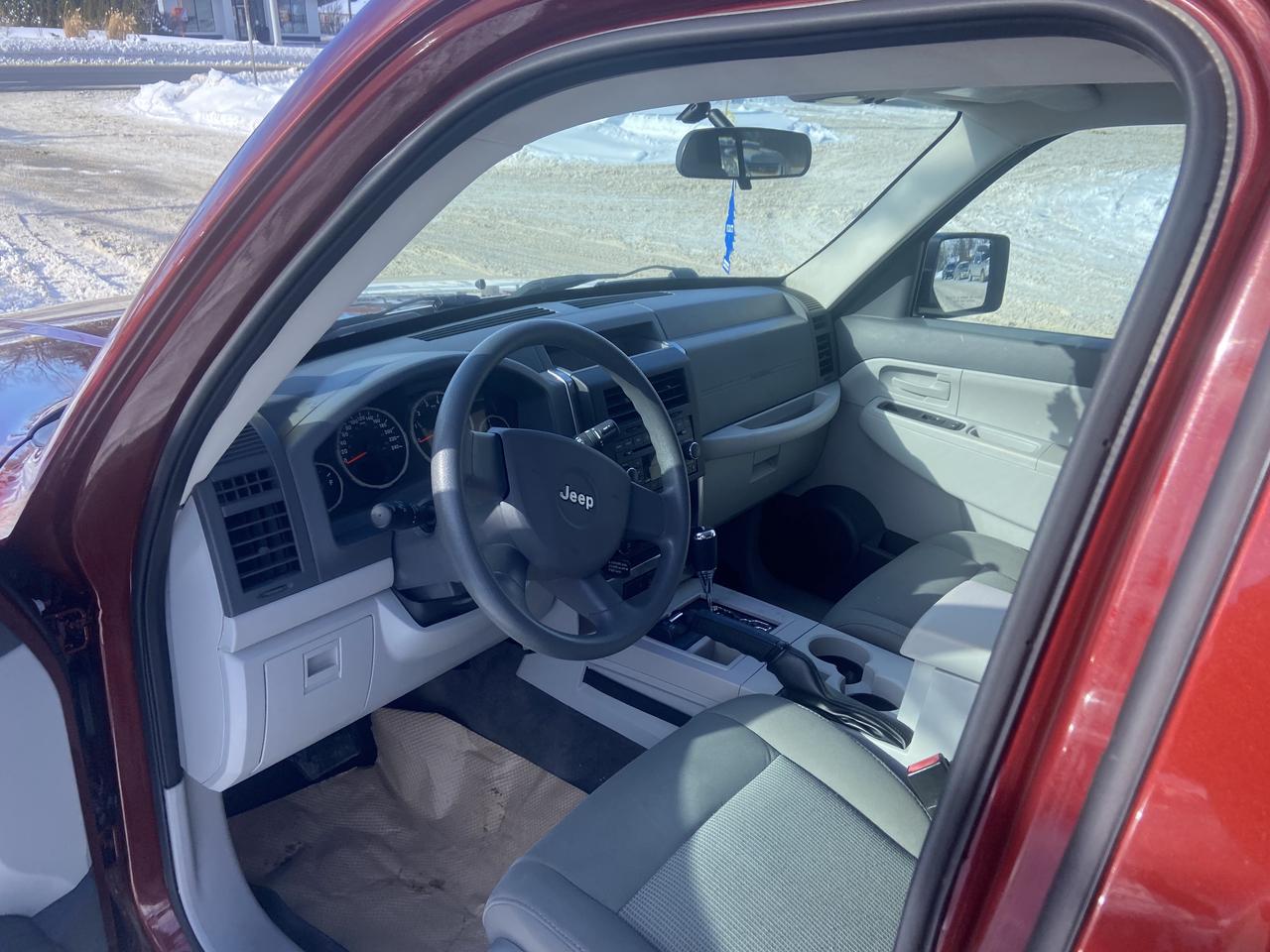 2008 Jeep Liberty "SPORT"  Photo4