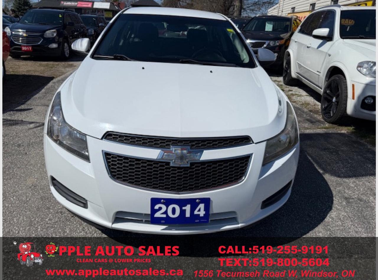2014 Chevrolet Cruze 1LT Photo