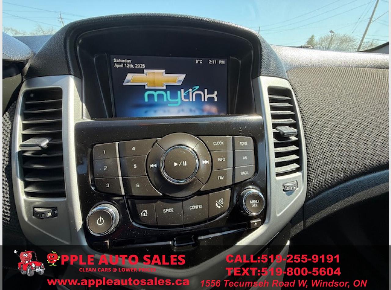 2014 Chevrolet Cruze 1LT Photo