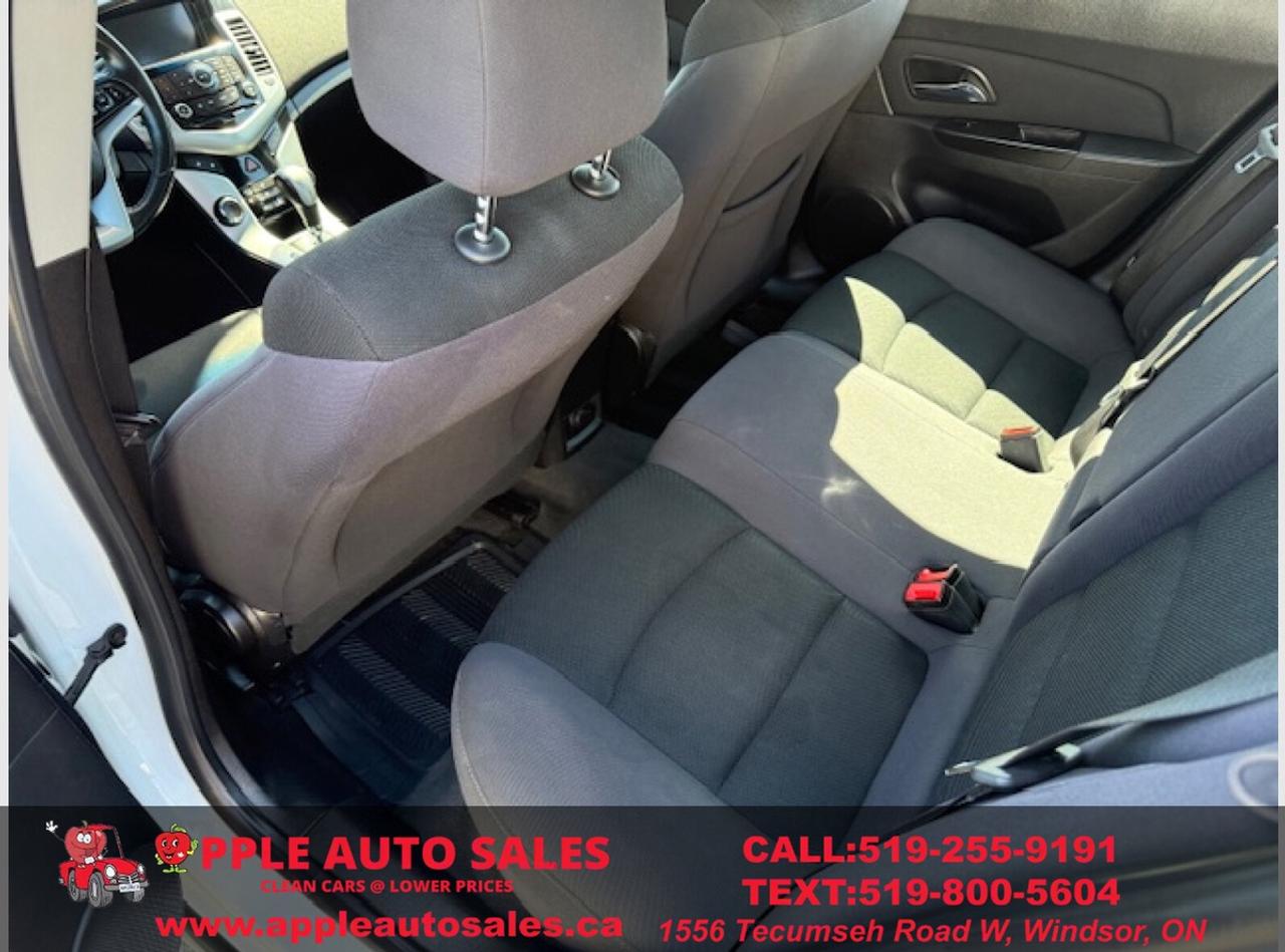 2014 Chevrolet Cruze 1LT Photo