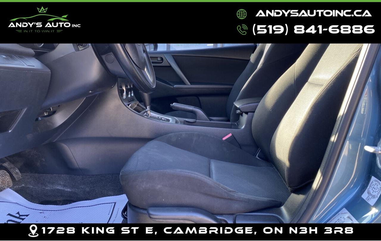 2011 Mazda MAZDA3 GS ! AUTOMATIC ! A/C Photo