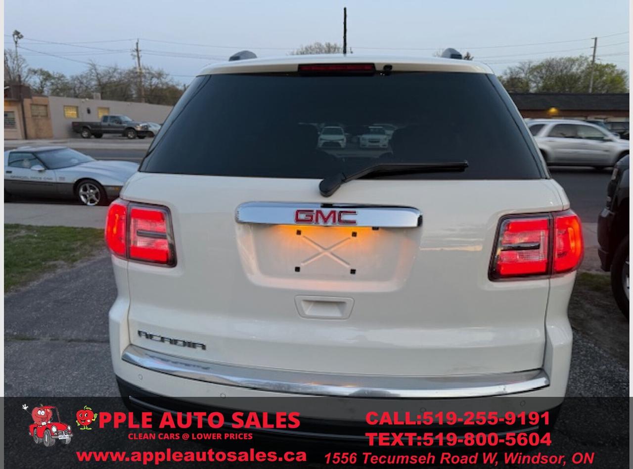 2014 GMC Acadia SLE2 Photo