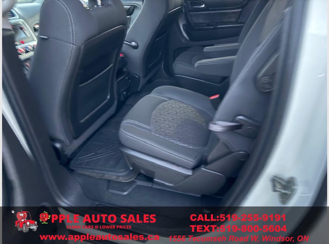 2014 GMC Acadia SLE2 Photo