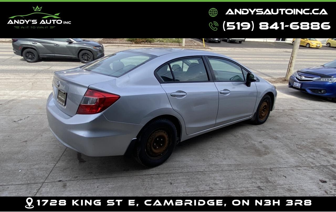 2012 Honda Civic LX ! AUTO ! NO ACCIDENTS Photo
