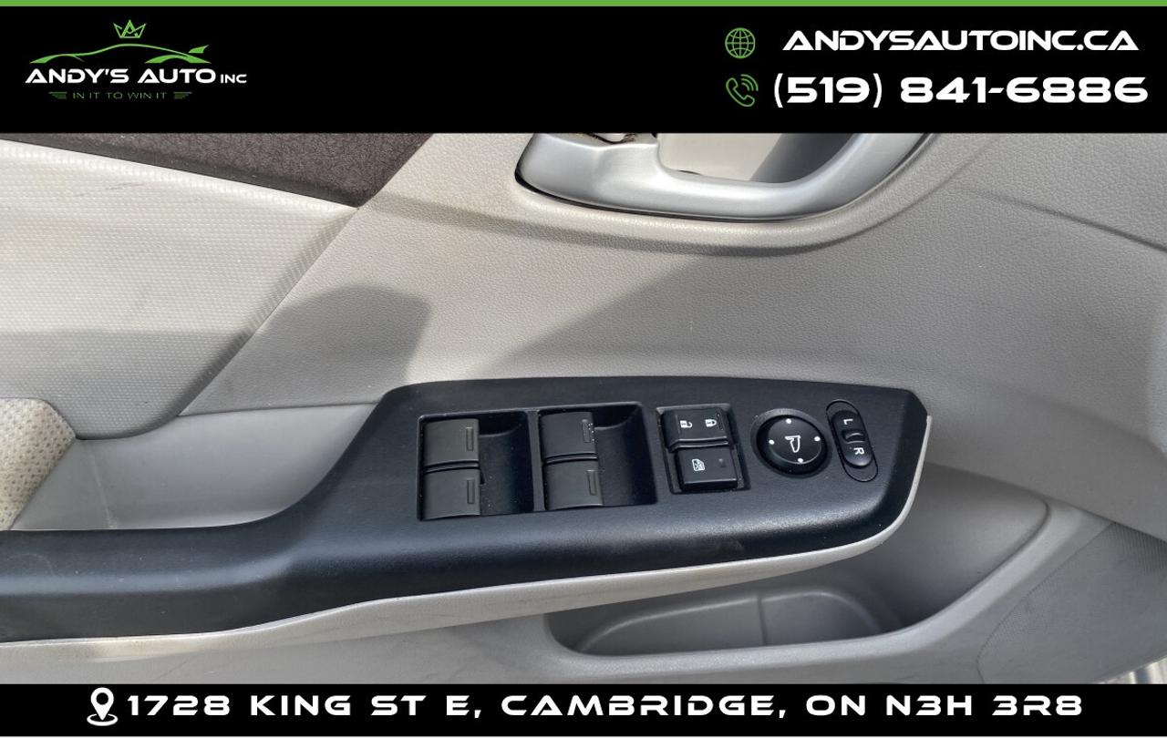 2012 Honda Civic LX ! AUTO ! NO ACCIDENTS Photo