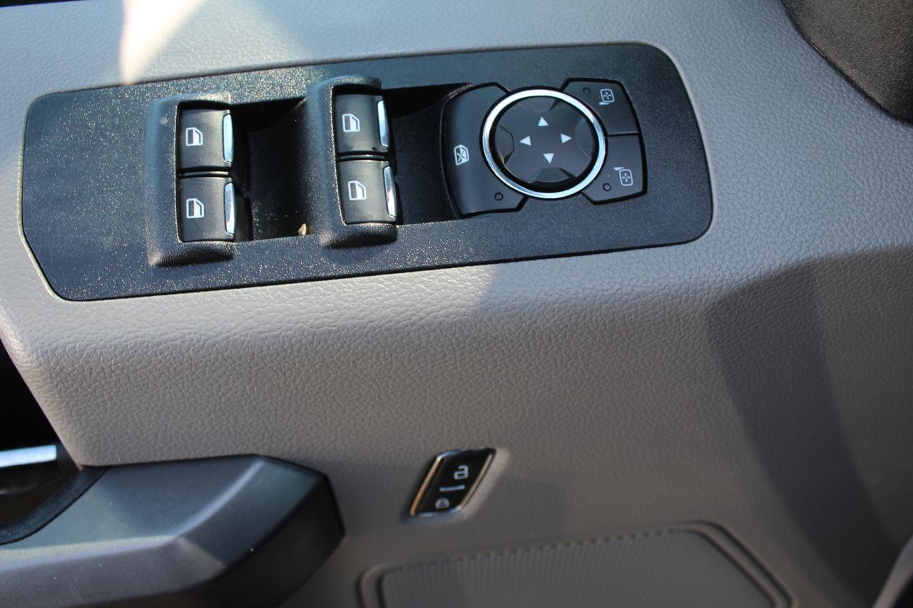 2019 Ford F-150 XLT, 5.0L V8, 6.5ft Bed, Crew Cab, 4x4 Photo