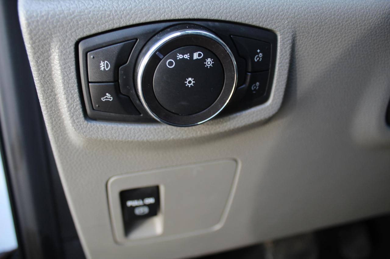 2019 Ford F-150 XLT, 5.0L V8, 6.5ft Bed, Crew Cab, 4x4 Photo