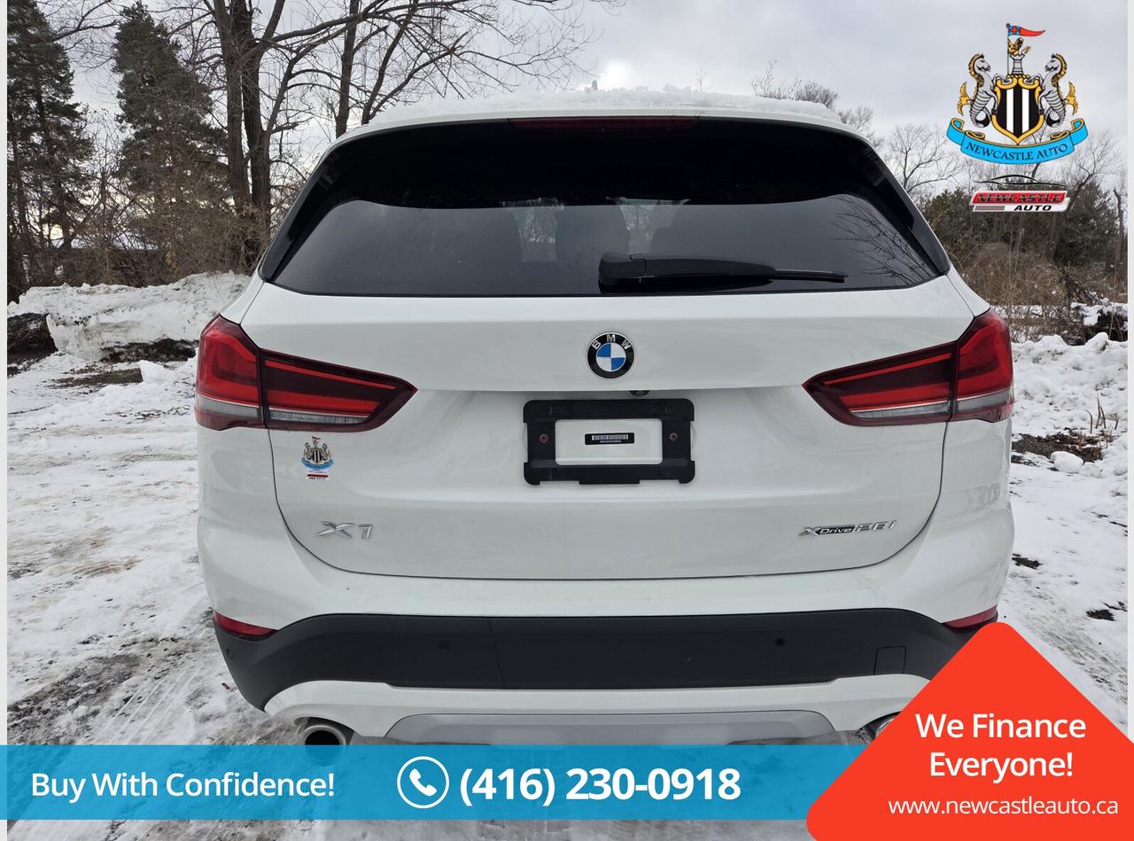 2020 BMW X1 xDrive28i Photo
