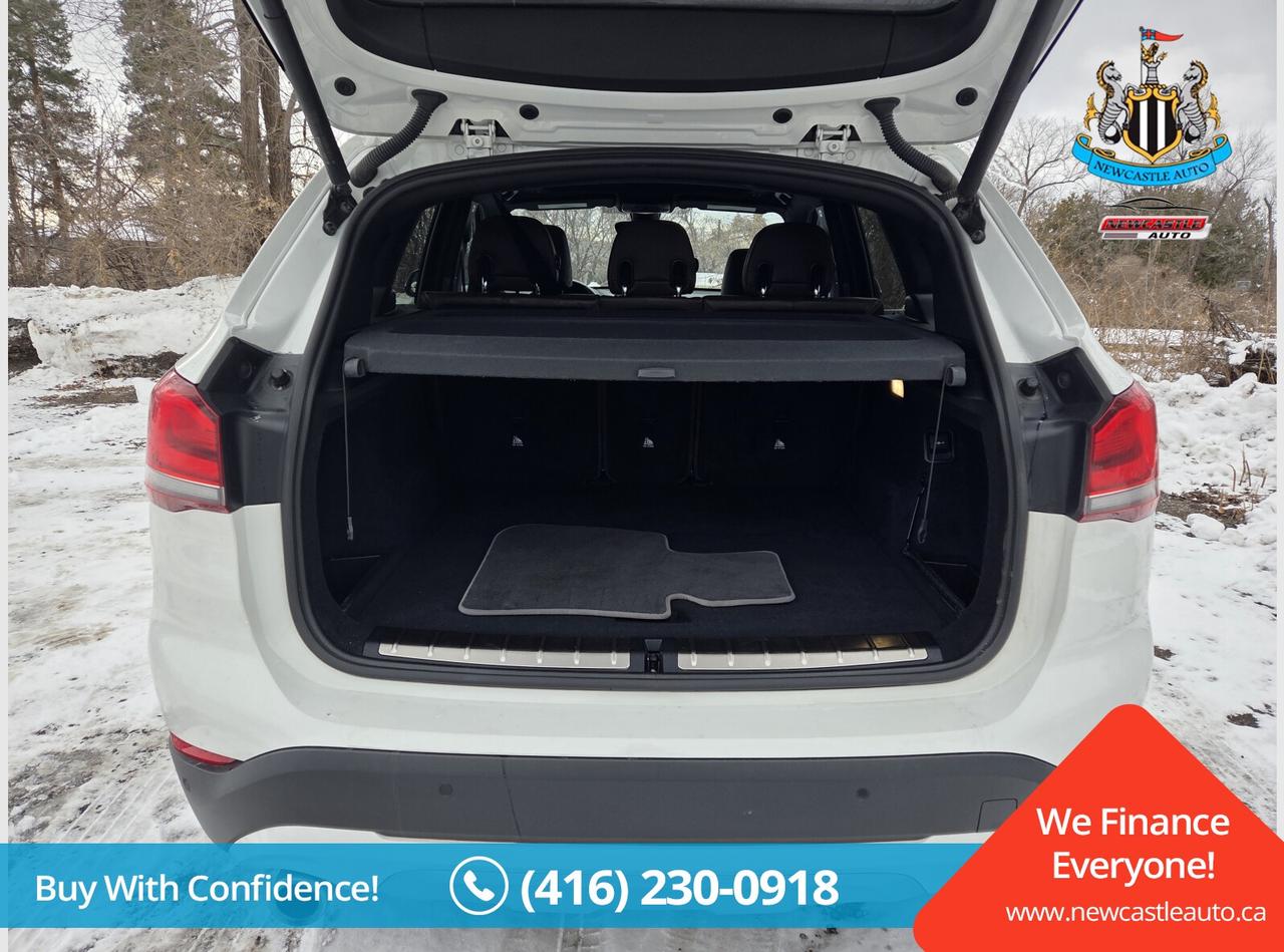 2020 BMW X1 xDrive28i Photo