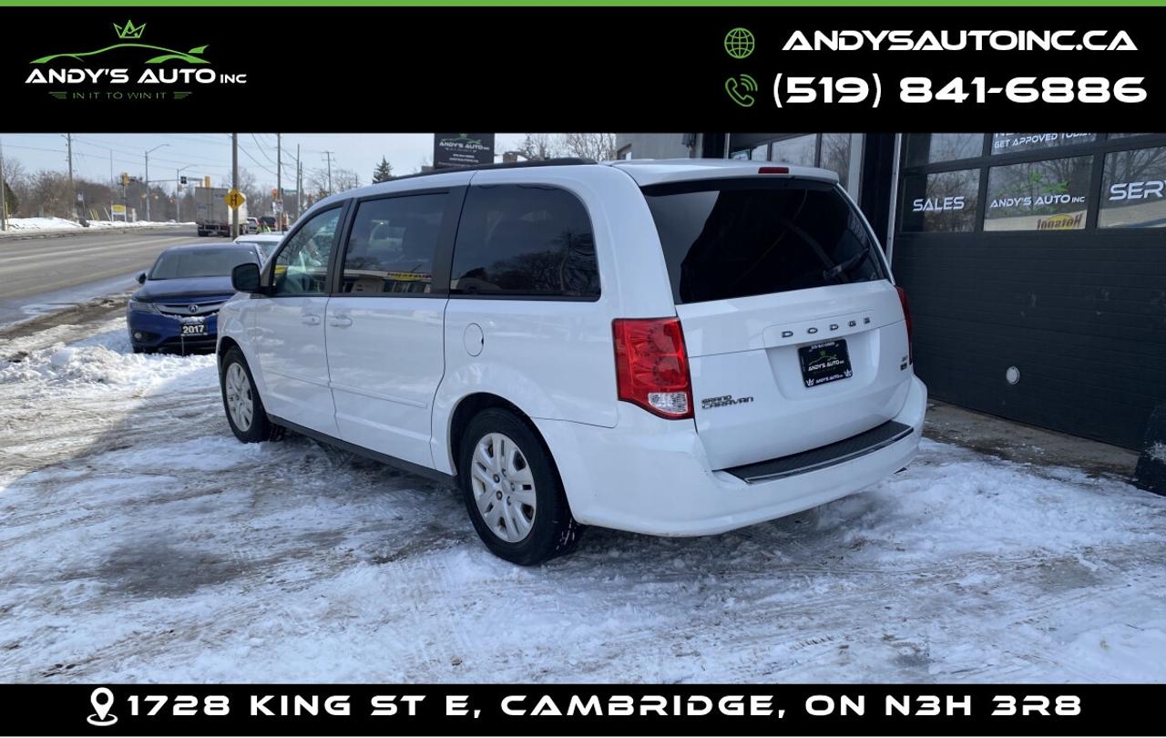 2017 Dodge Grand Caravan SXT ! STOWNGO ! Photo