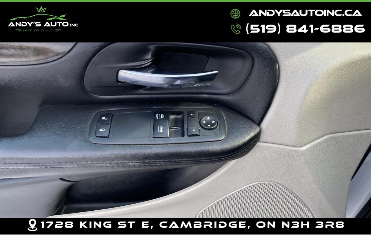2017 Dodge Grand Caravan SXT ! STOWNGO ! Photo