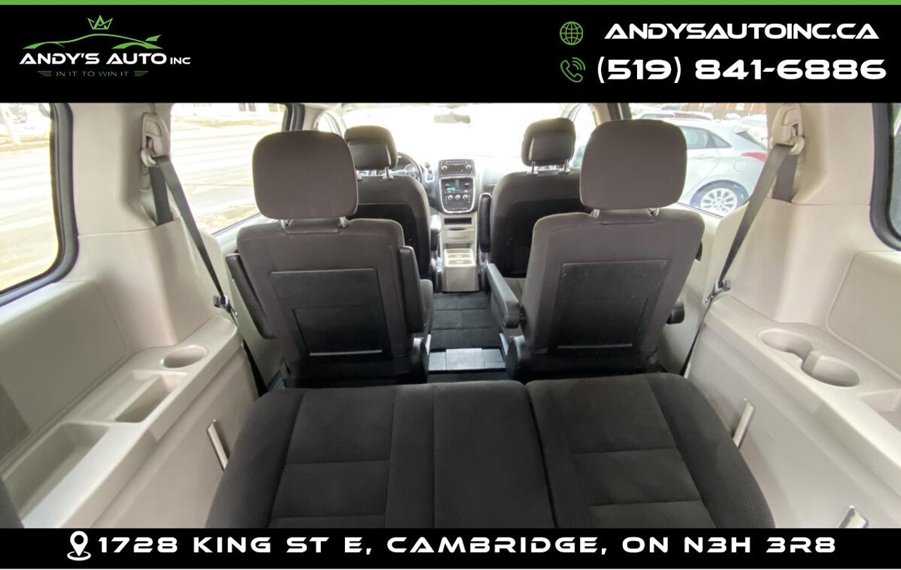 2017 Dodge Grand Caravan SXT ! STOWNGO ! Photo