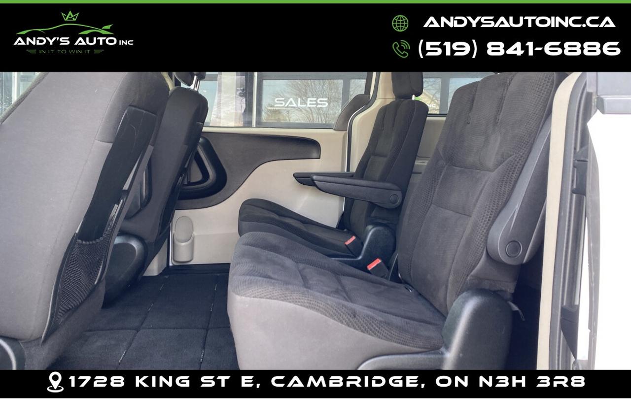 2017 Dodge Grand Caravan SXT ! STOWNGO ! Photo