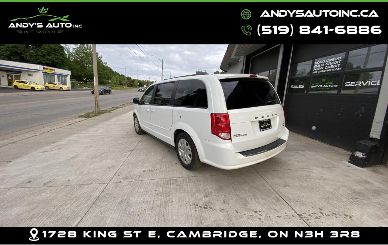 2017 Dodge Grand Caravan SXT ! STOWNGO ! Photo