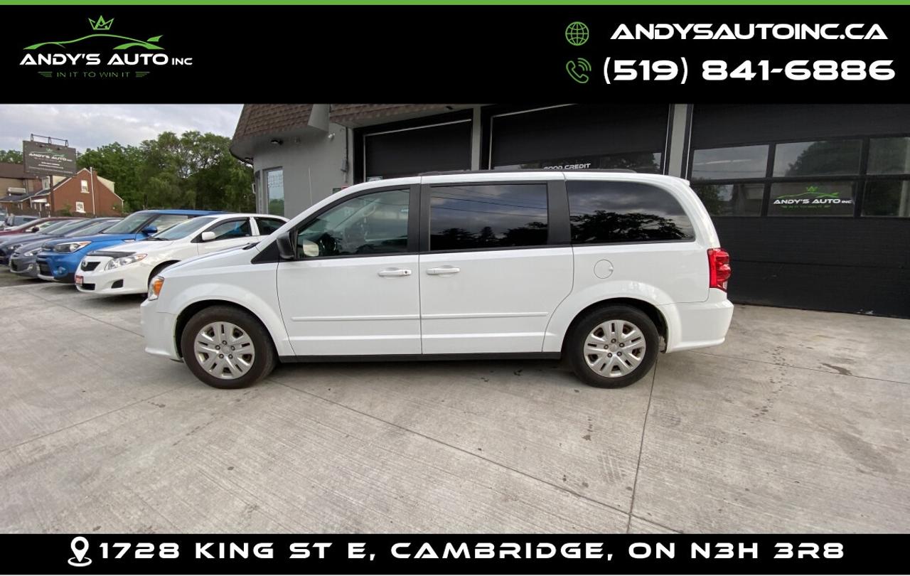 2017 Dodge Grand Caravan SXT ! STOWNGO ! Photo