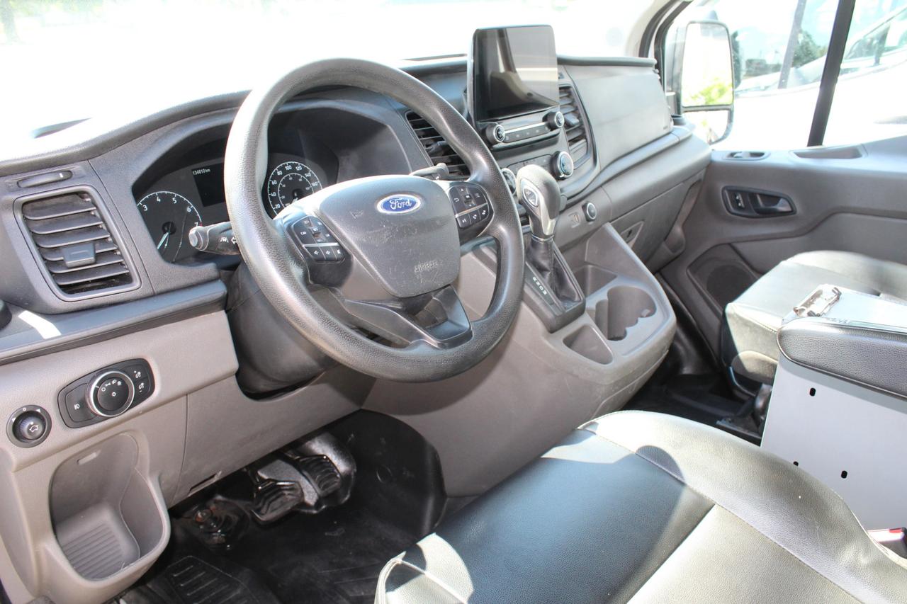 2020 Ford Transit 250 Van 130" Leatherette B.Cam Divider Air Compr. Photo2