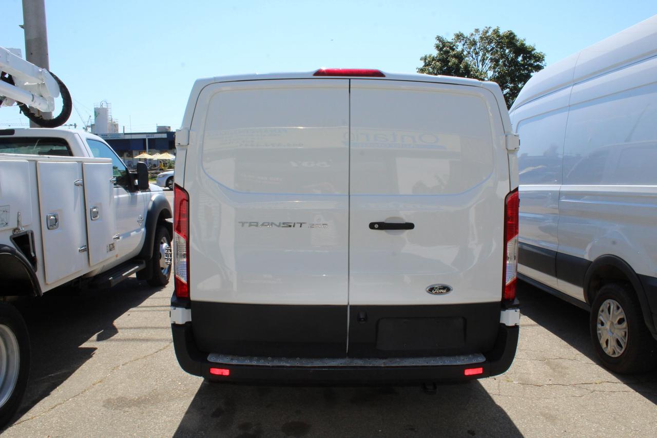2020 Ford Transit 250 Van 130" Leatherette B.Cam Divider Air Compr. Photo