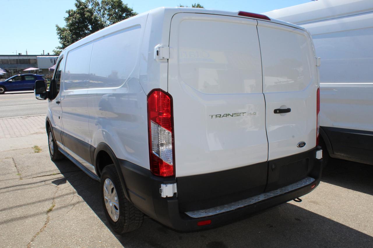 2020 Ford Transit 250 Van 130" Leatherette B.Cam Divider Air Compr. Photo