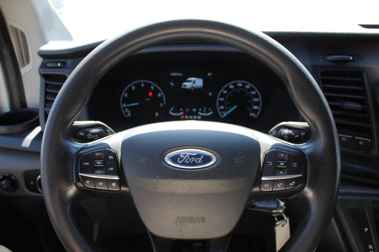 2020 Ford Transit 250 Van 130" Leatherette B.Cam Divider Air Compr. Photo