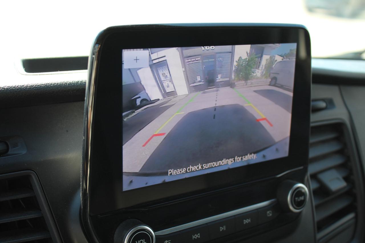 2020 Ford Transit 250 Van 130" Leatherette B.Cam Divider Air Compr. Photo