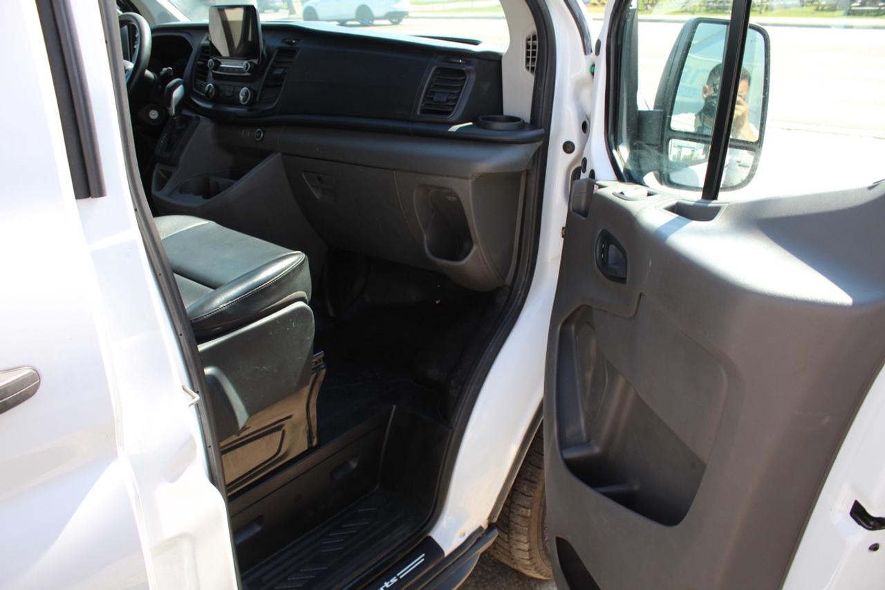 2020 Ford Transit 250 Van 130" Leatherette B.Cam Divider Air Compr. Photo