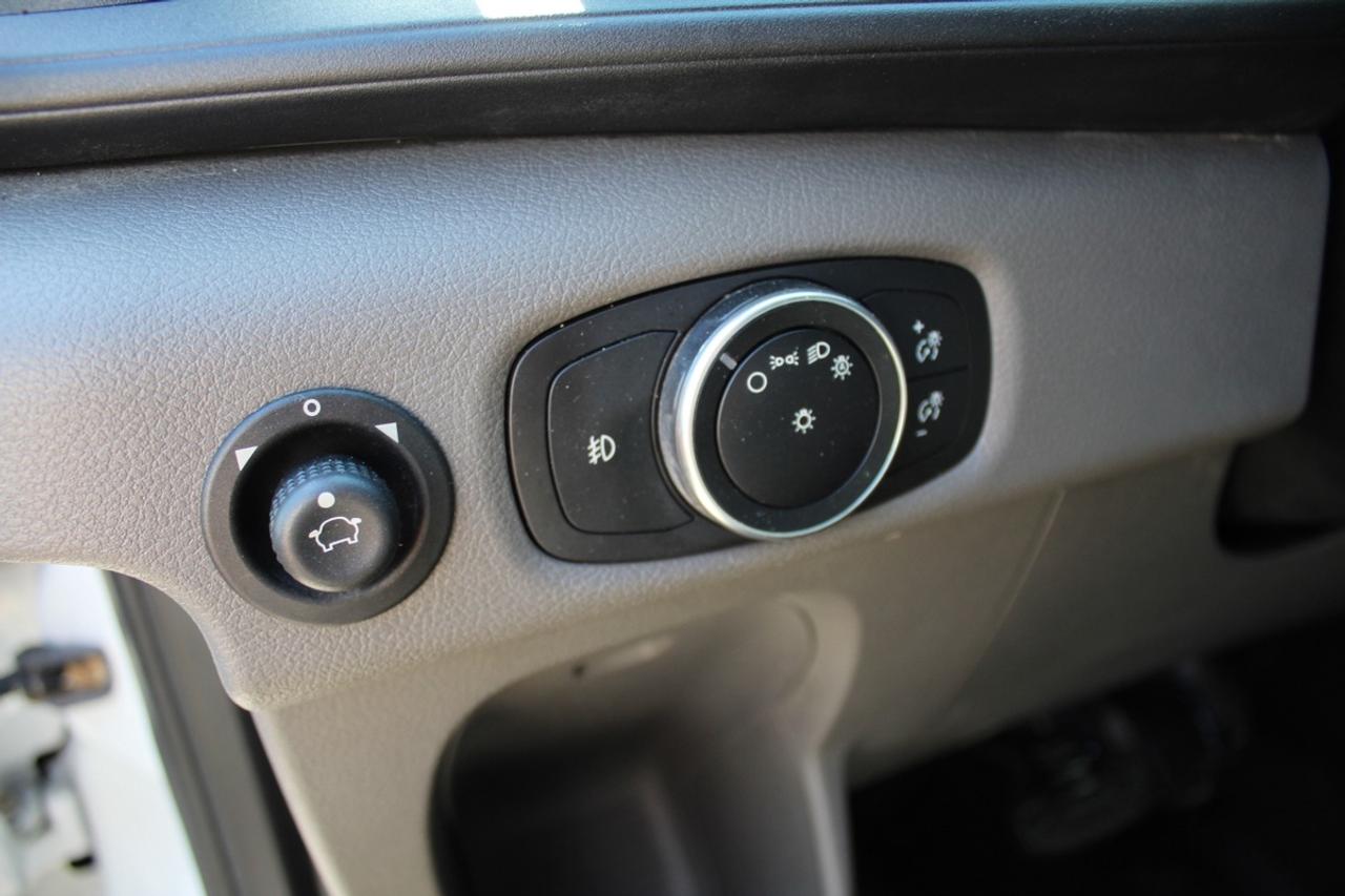 2020 Ford Transit 250 Van 130" Leatherette B.Cam Divider Air Compr. Photo