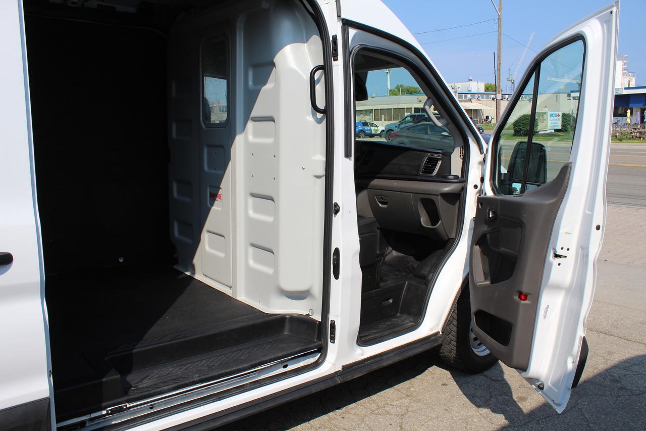 2022 Ford Transit 250 Van AWD Med RF 148" Divider Photo