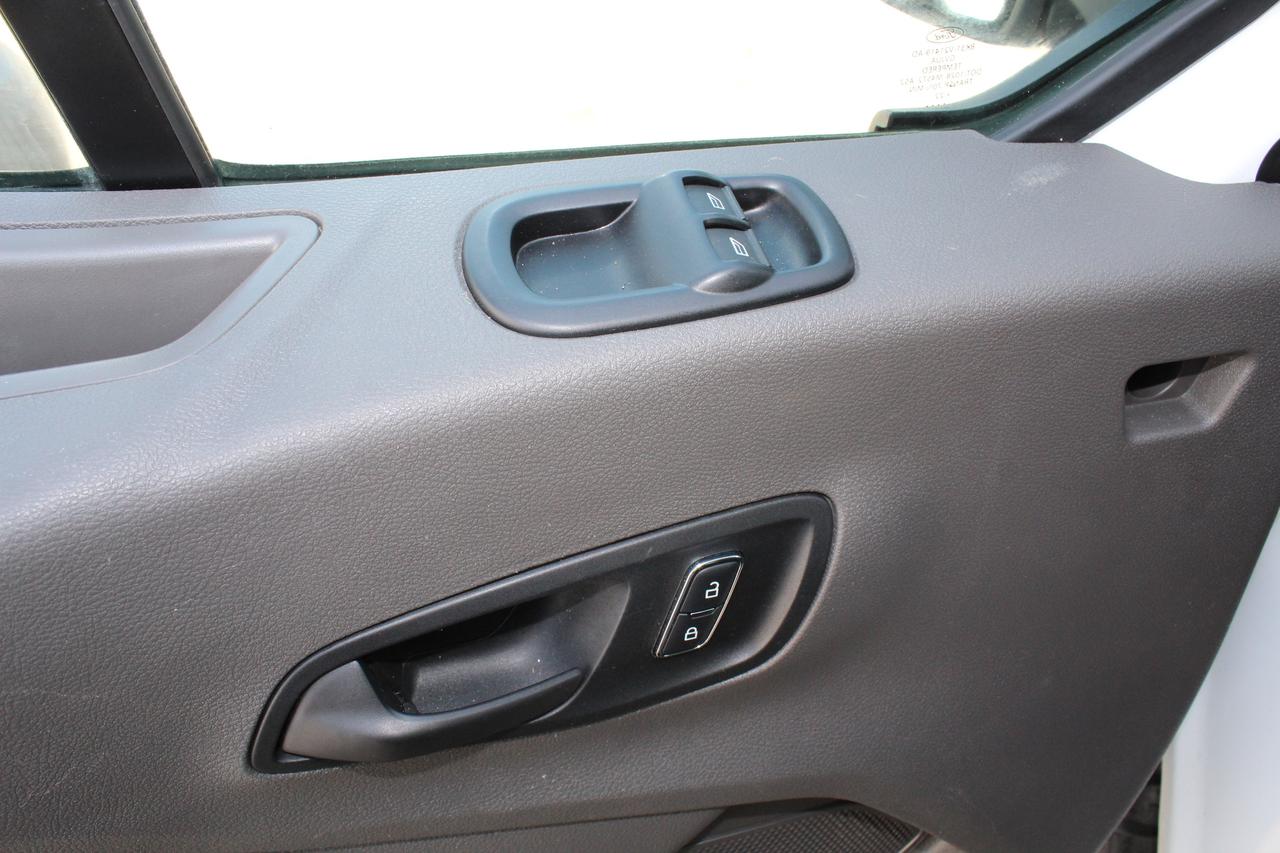 2022 Ford Transit 250 Van AWD Med RF 148" Divider Photo