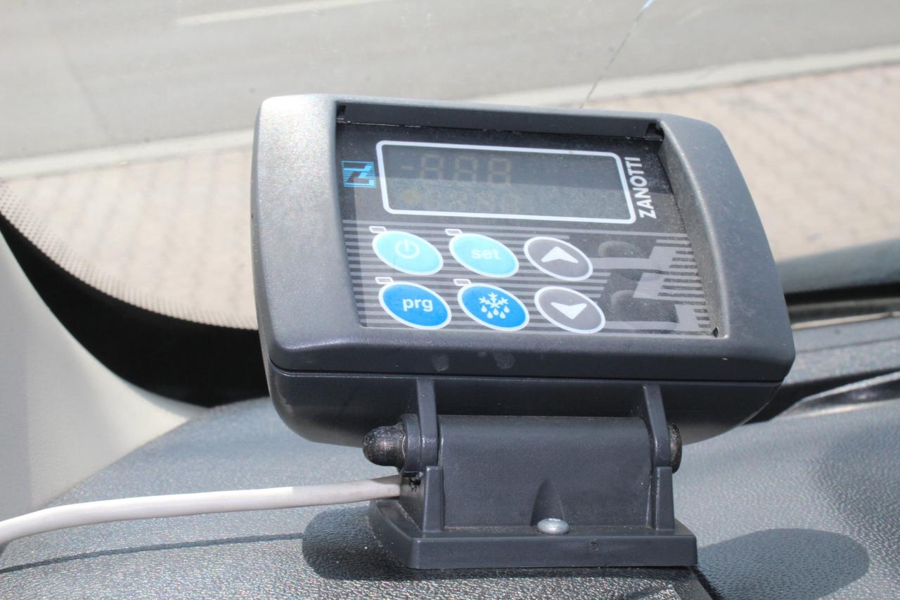 2020 RAM ProMaster 3500 Reefer van High Roof 159" Extended Long Photo