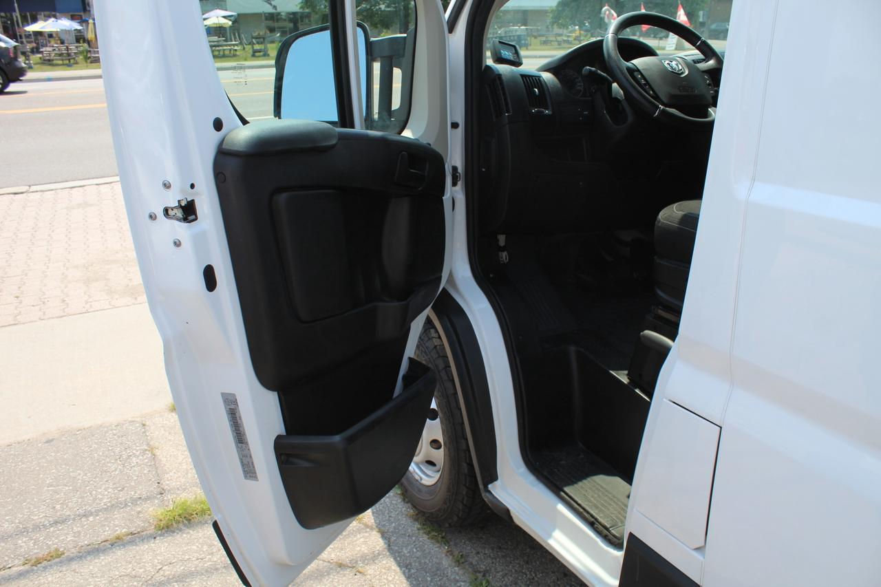 2020 RAM ProMaster 3500 Reefer van High Roof 159" Extended Long Photo