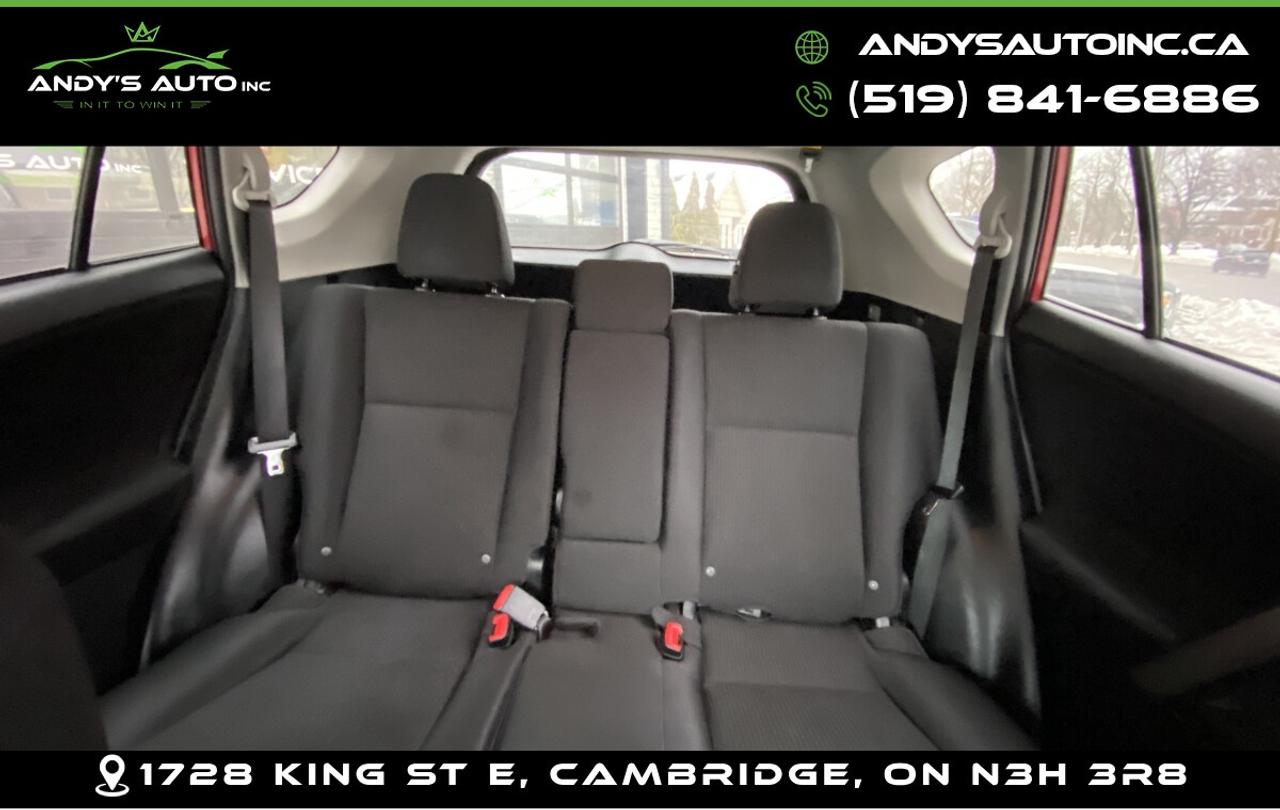 2015 Toyota RAV4 LE ! AWD ! Photo