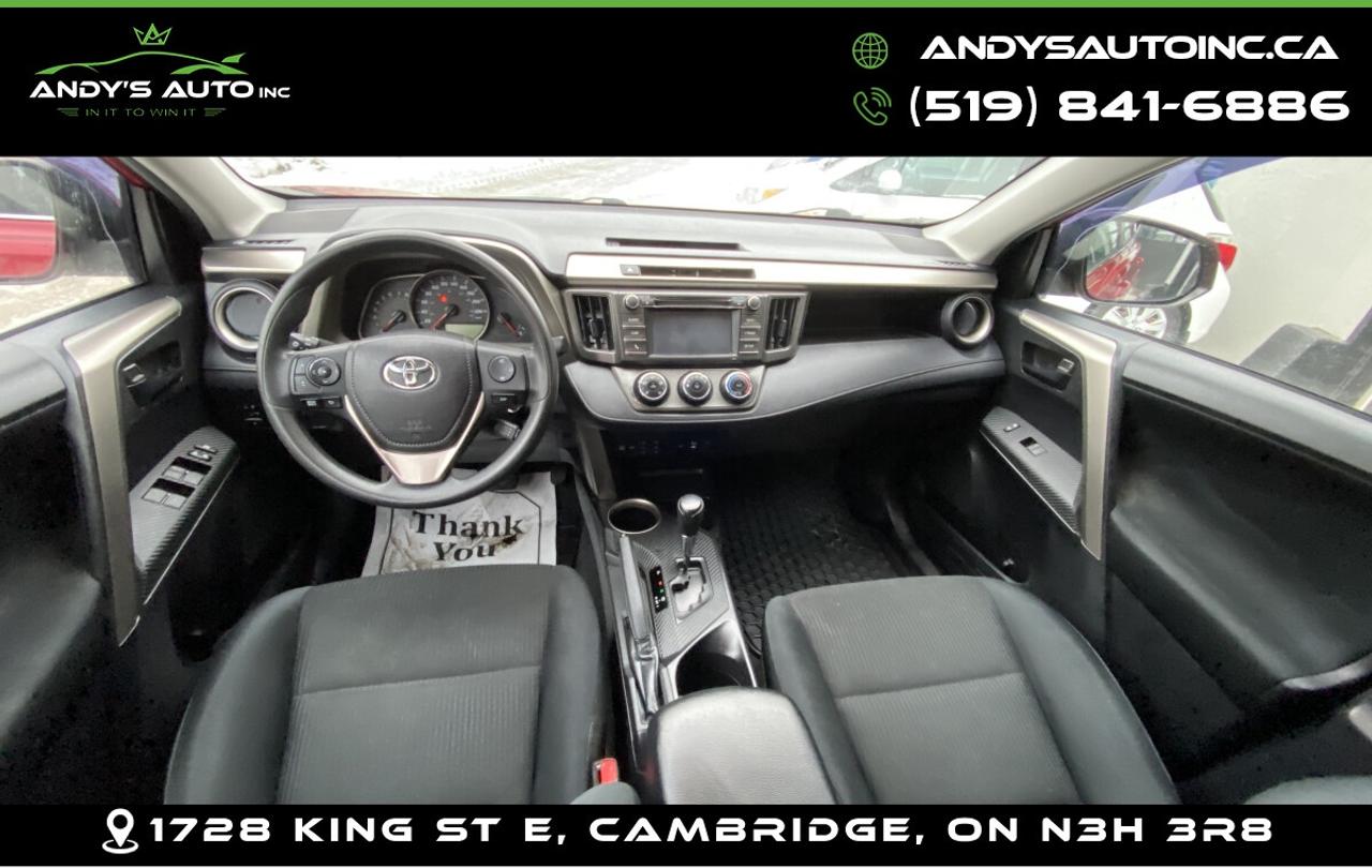 2015 Toyota RAV4 LE ! AWD ! Photo