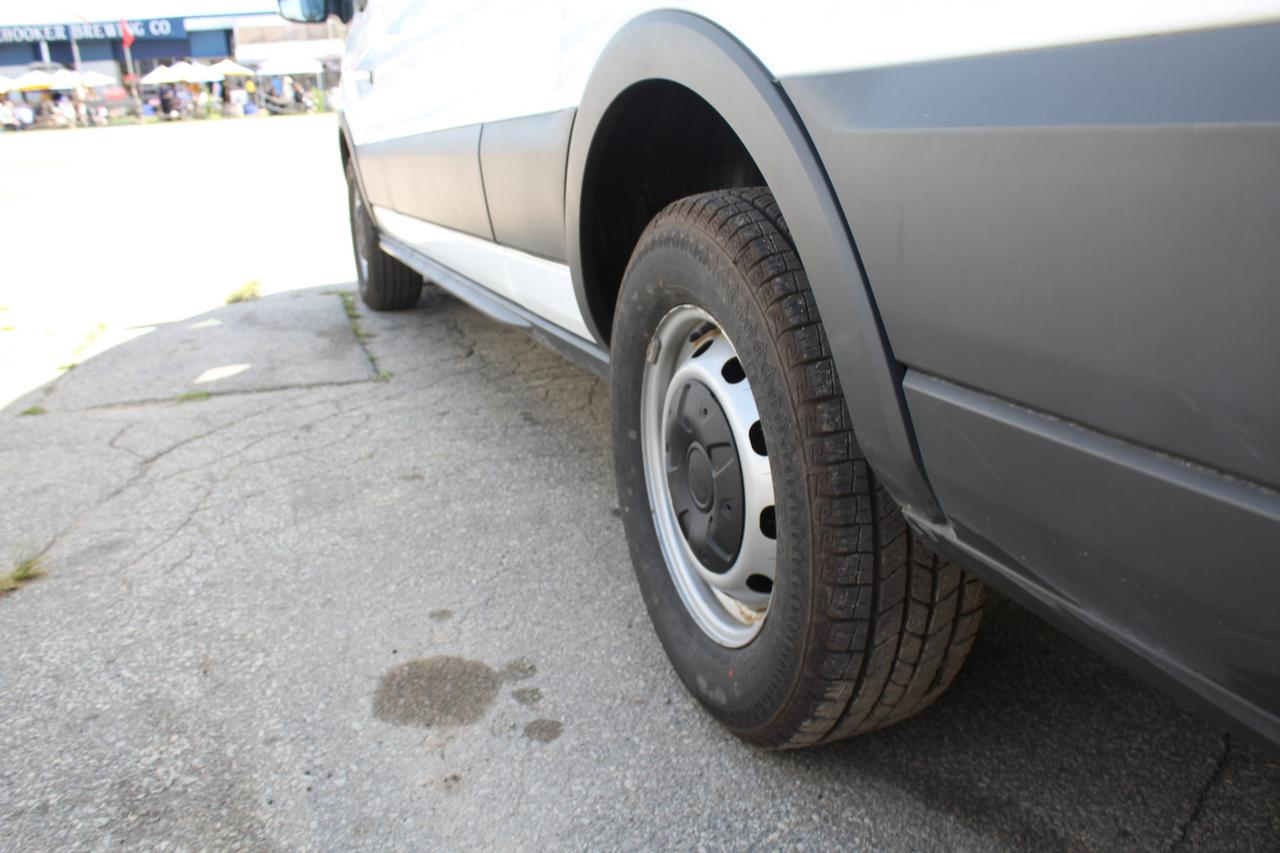 2018 Ford Transit 250 Van High Roof 148" EL Divider Photo