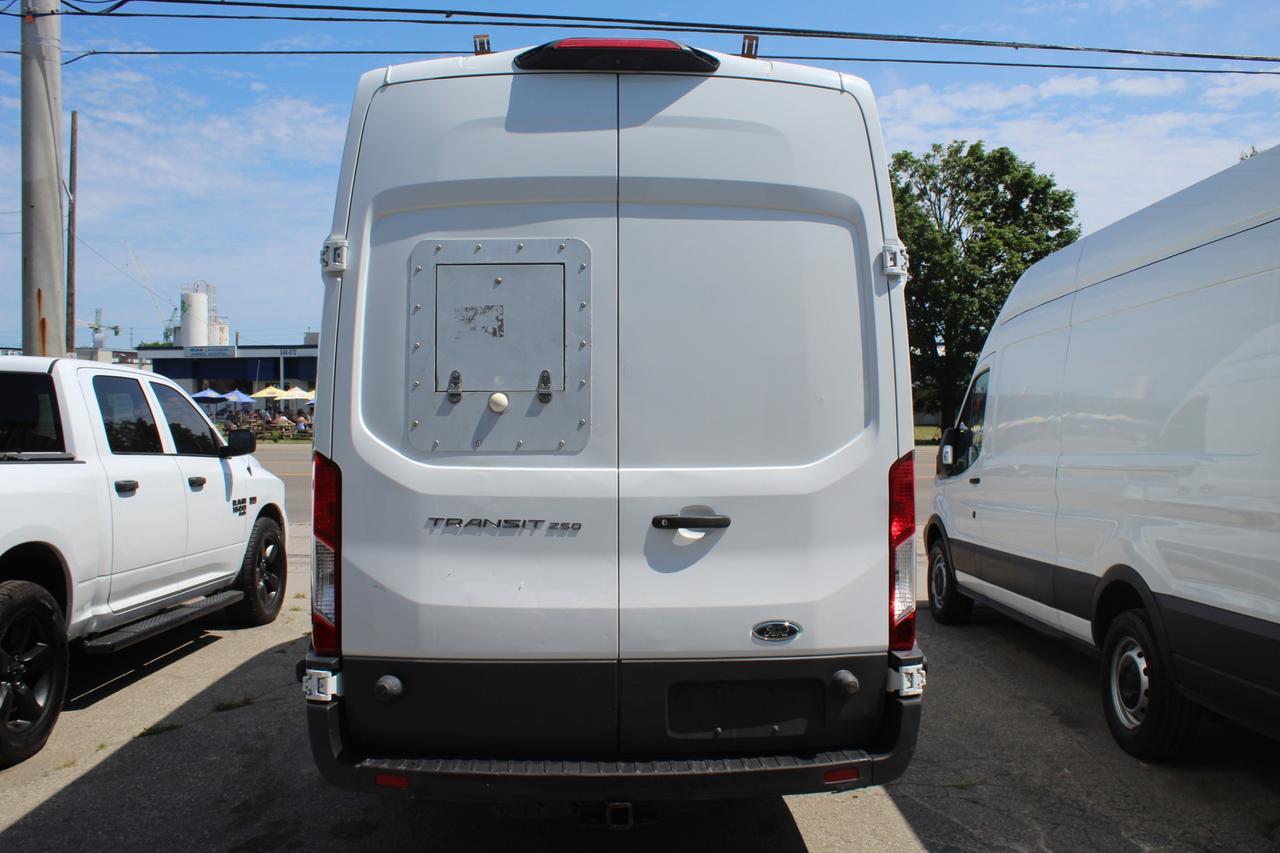 2018 Ford Transit 250 Van High Roof 148" EL Divider Photo