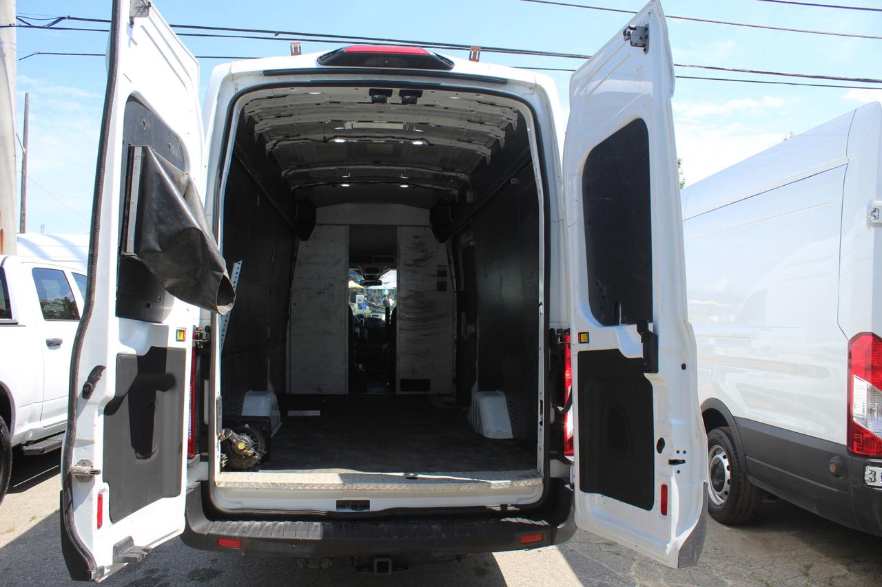 2018 Ford Transit 250 Van High Roof 148" EL Divider Photo