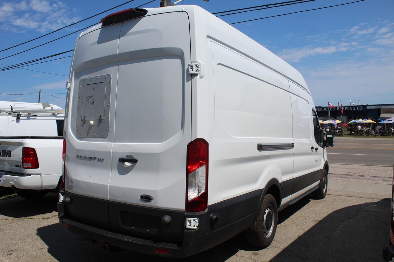 2018 Ford Transit 250 Van High Roof 148" EL Divider Photo
