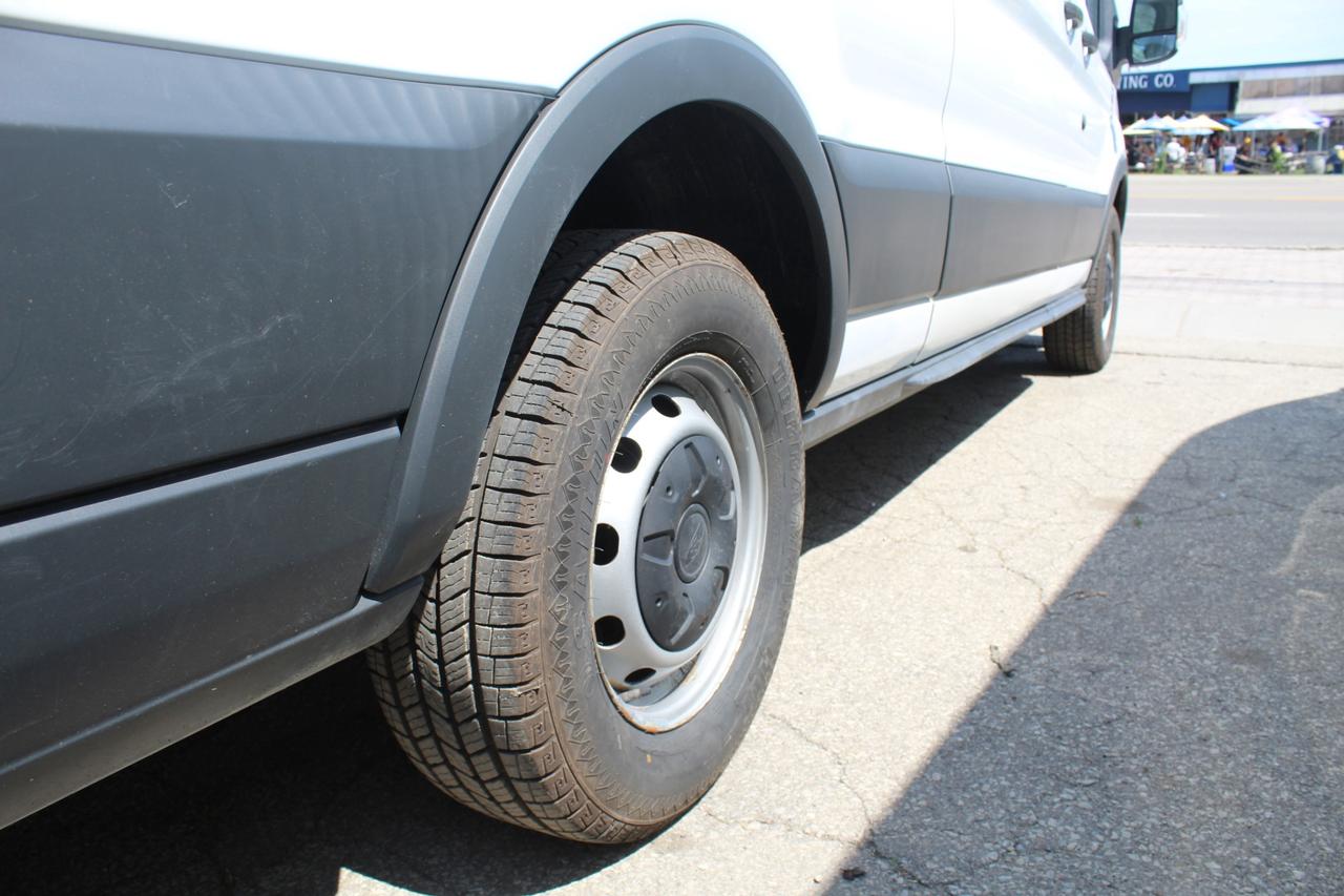 2018 Ford Transit 250 Van High Roof 148" EL Divider Photo