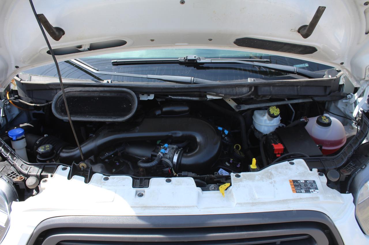 2018 Ford Transit 250 Van High Roof 148" EL Divider Photo