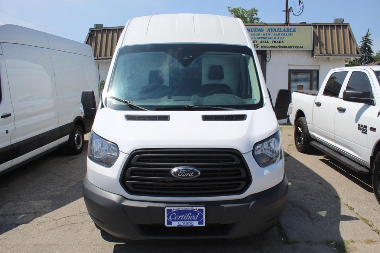 2018 Ford Transit 250 Van High Roof 148" EL Divider Photo2