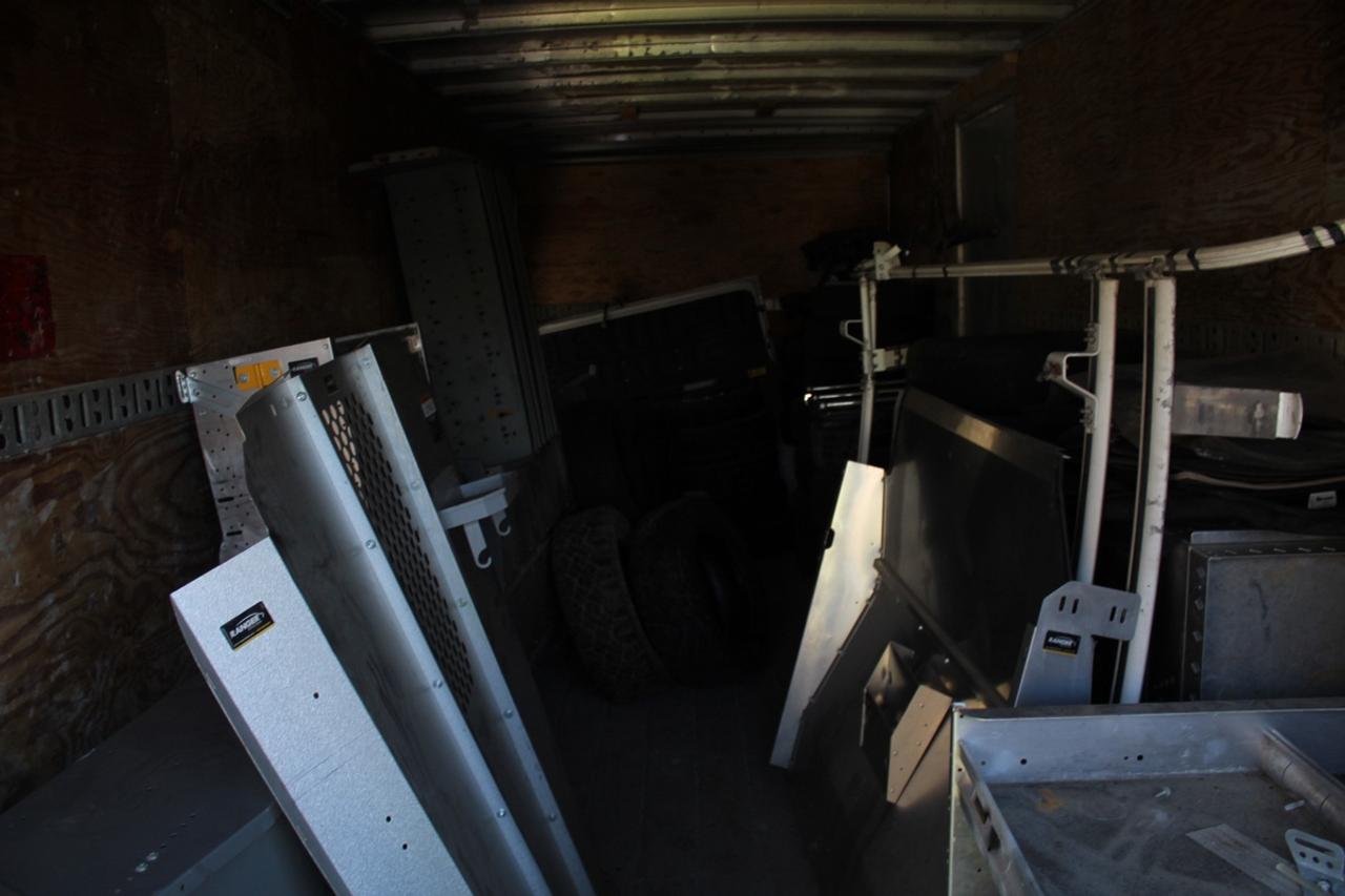 2014 Freightliner M2 106 24ft Box Power lift up gate Photo