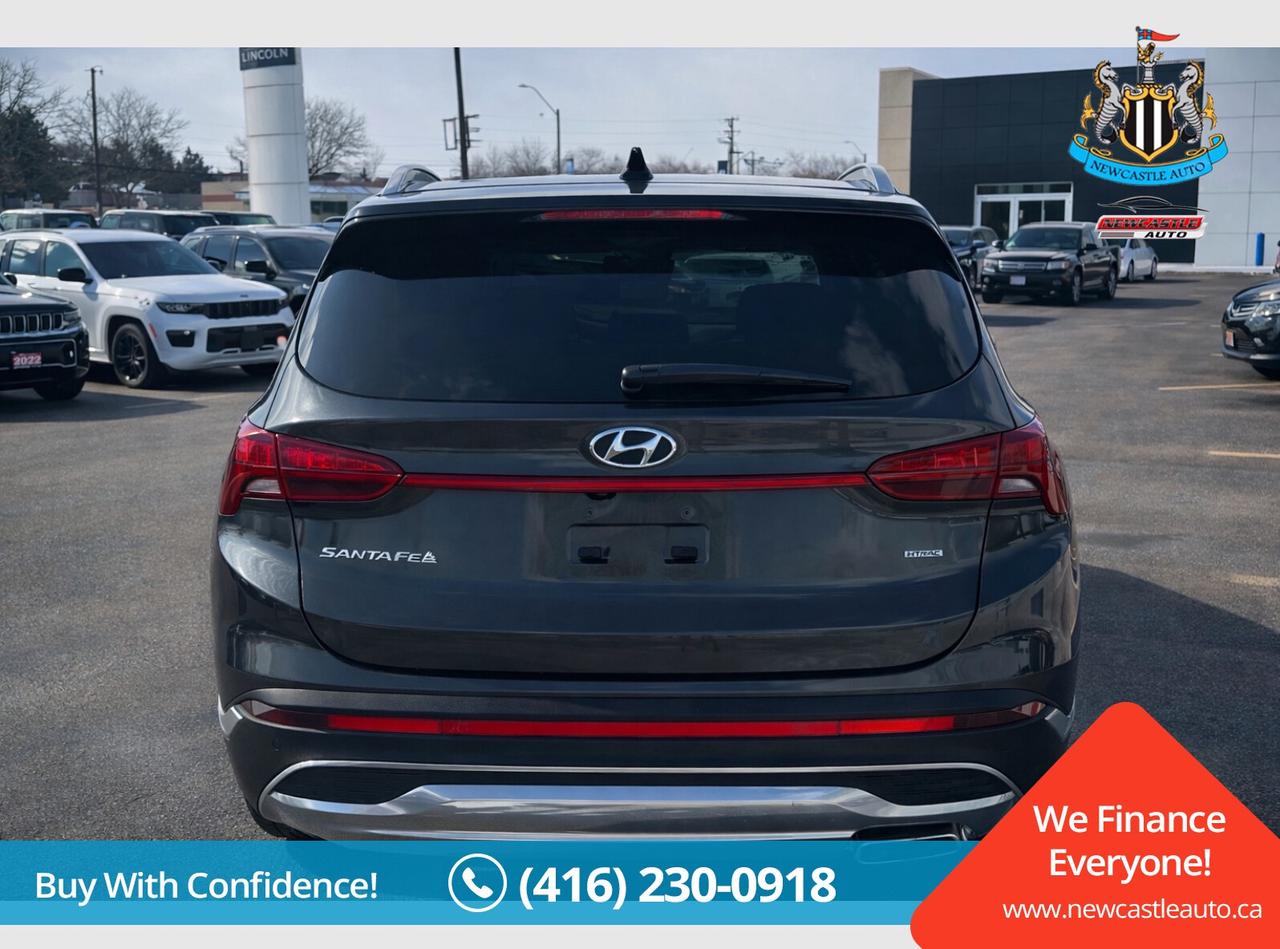 2022 Hyundai Santa Fe Preferred Photo