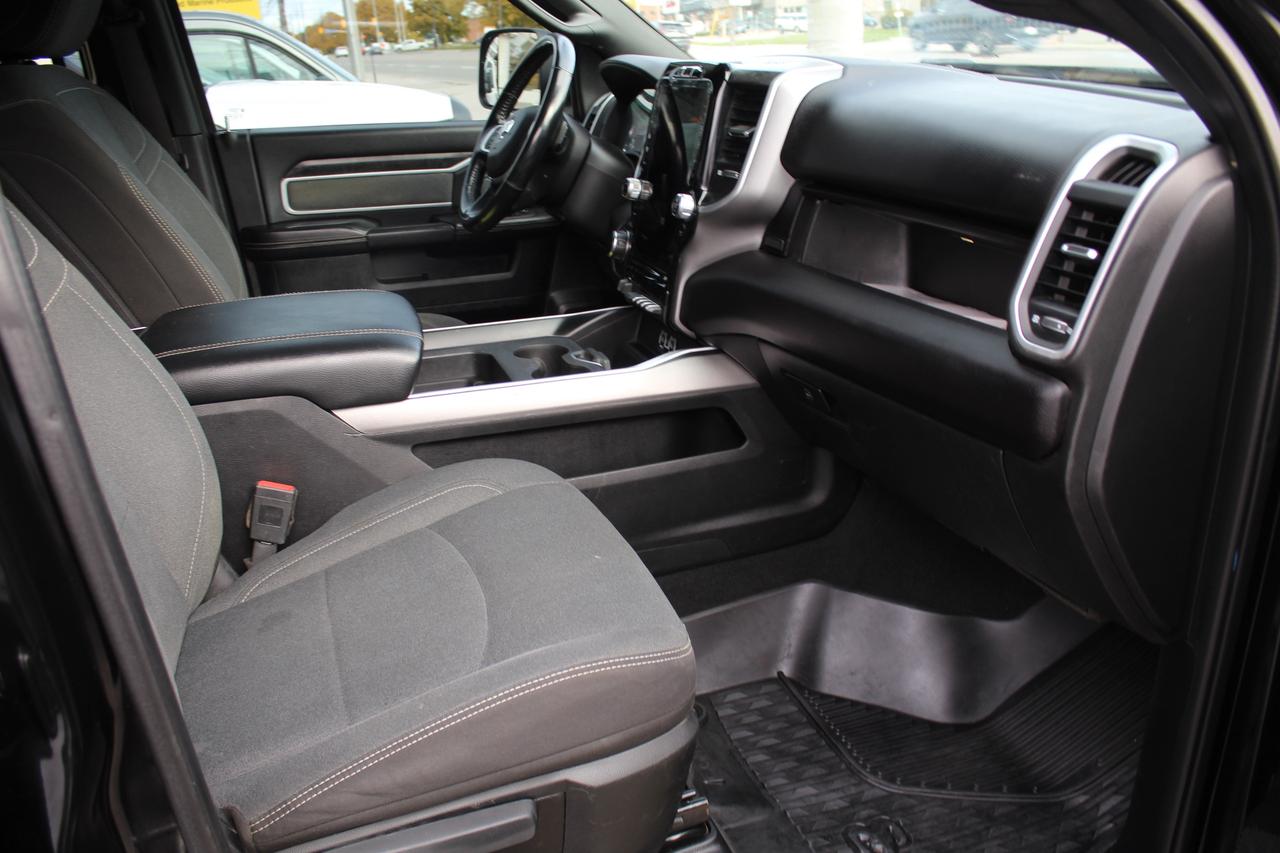 2022 RAM 2500 Big Horn Crew Big Screen Navi 6.4L HEMI 8ft Box Photo