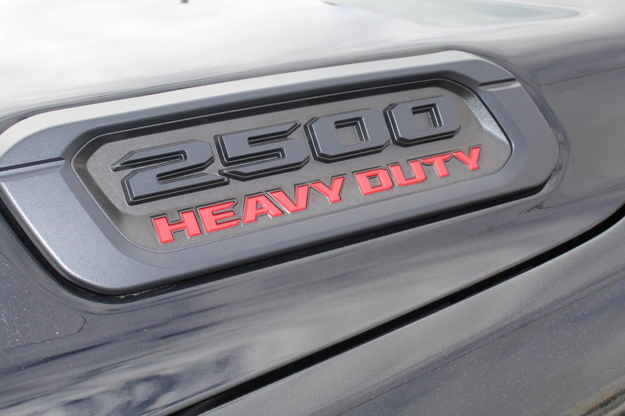 2022 RAM 2500 Big Horn Crew Big Screen Navi 6.4L HEMI 8ft Box Photo