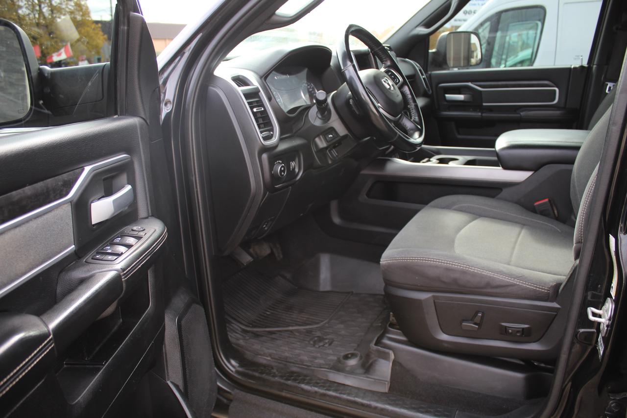 2022 RAM 2500 Big Horn Crew Big Screen Navi 6.4L HEMI 8ft Box Photo