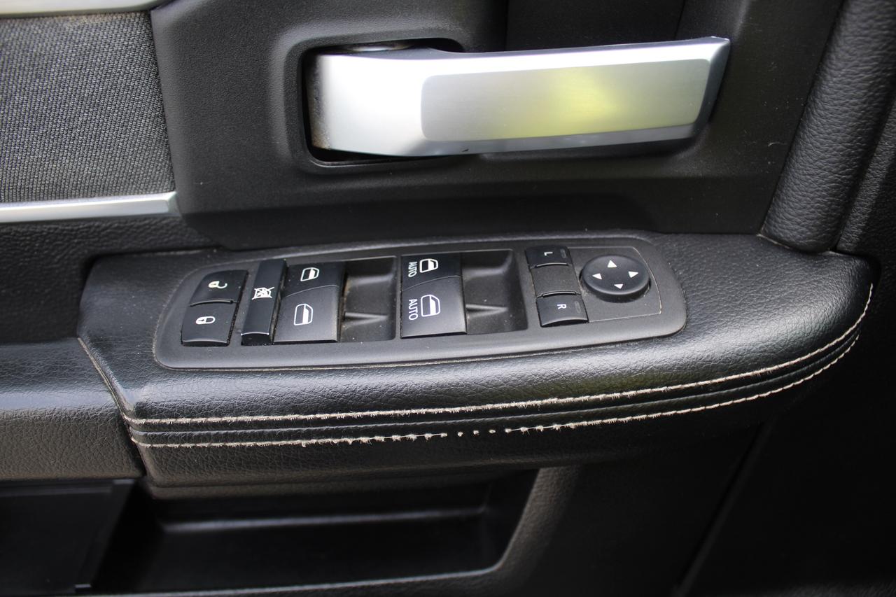 2022 RAM 2500 Big Horn Crew Big Screen Navi 6.4L HEMI 8ft Box Photo