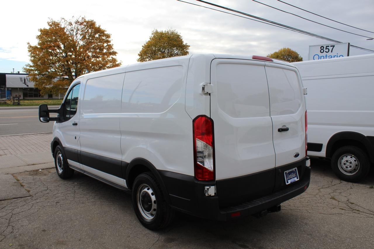 2022 Ford Transit T150/250 Van 130" Divider/Shelving Photo