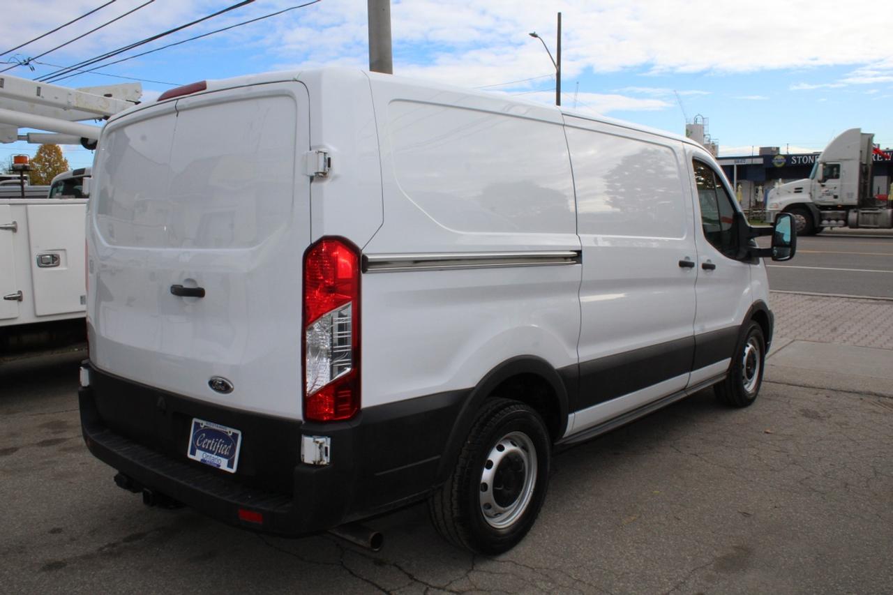 2022 Ford Transit T150/250 Van 130" Divider/Shelving Photo