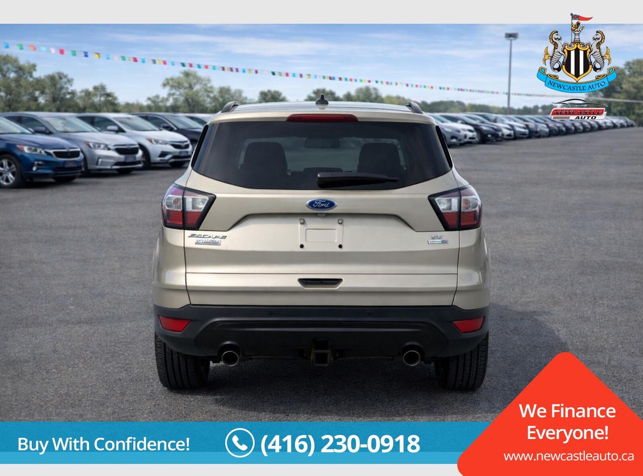 2017 Ford Escape SE Photo
